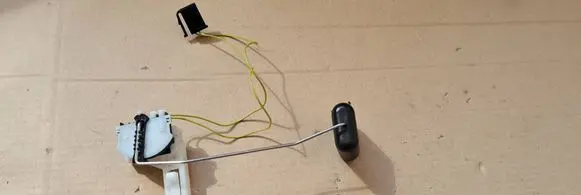 Fuel level sensor
