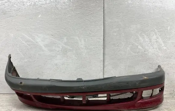 Toyota Avensis T220 Front bumper