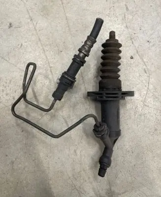 BMW 5 F10 F11 Clutch master cylinder 6775872