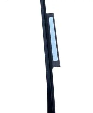 Front sill trim cover