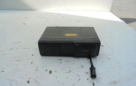 CD/DVD changer