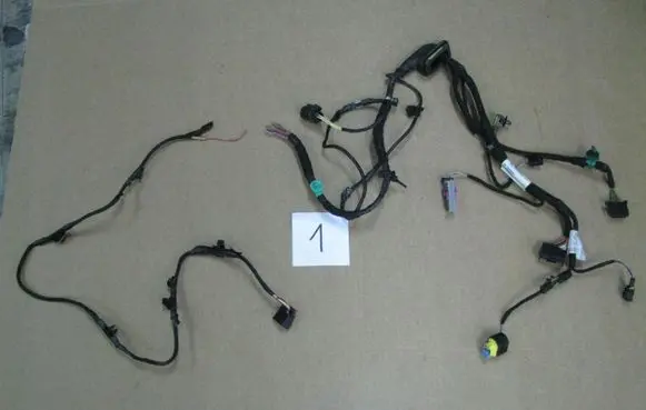 Volkswagen Golf VII Front door wiring loom 1K8971121Q