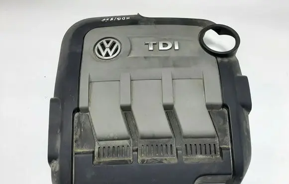 Volkswagen Polo V 6R Engine cover (trim) 