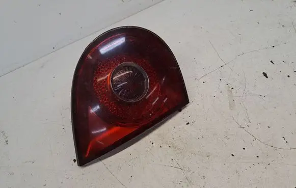Volkswagen Golf V Rear/tail lights 4VFX15K272AA