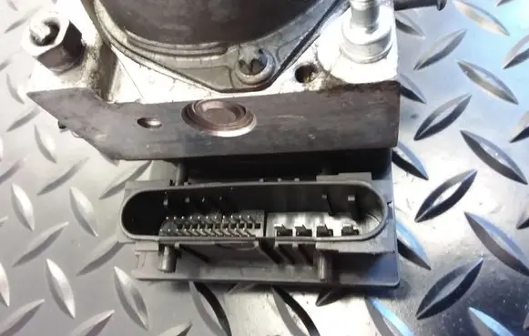 Nissan Qashqai ABS Pump 0265800609 0265231899