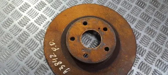 Toyota RAV 4 (XA30) Front brake disc