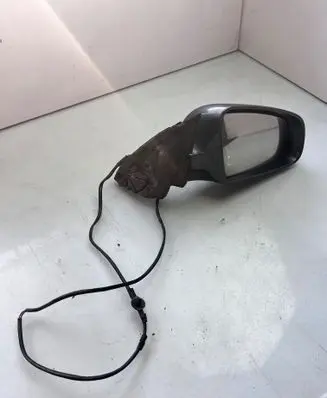 Audi A4 S4 B6 8E 8H Front door electric wing mirror 626262