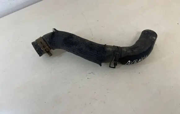 Toyota Avensis T250 Engine coolant pipe/hose B20407236