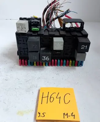 Volkswagen Golf IV Fuse box set 98965656