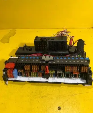 BMW X3 E83 Fuse box set