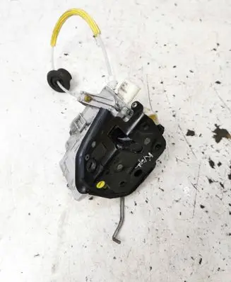 Seat Exeo (3R) Rear door lock