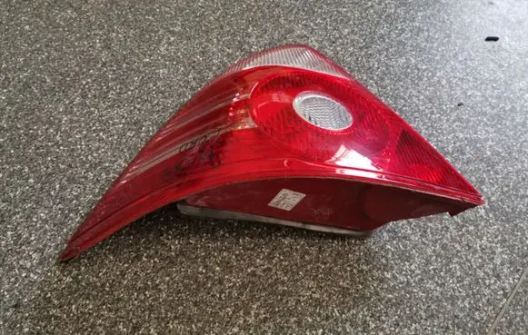 Ford Mondeo Mk III Rear/tail lights