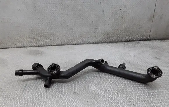 Audi A6 S6 C6 4F Engine coolant pipe/hose