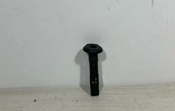 Volkswagen Tiguan Seat trim 1K0881920AD 1235210