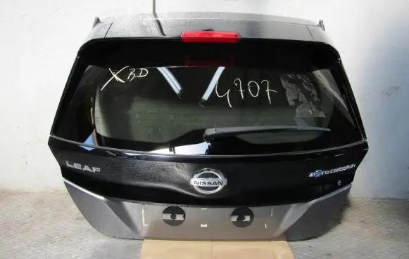 Nissan Leaf II (ZE1) Tailgate/trunk/boot lid
