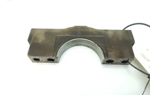 Cadillac SRX Crankshaft Holder 2260603