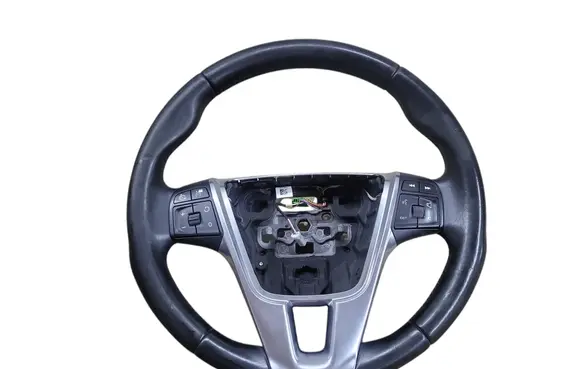 Volvo V40 Steering wheel 34110217B P31250592