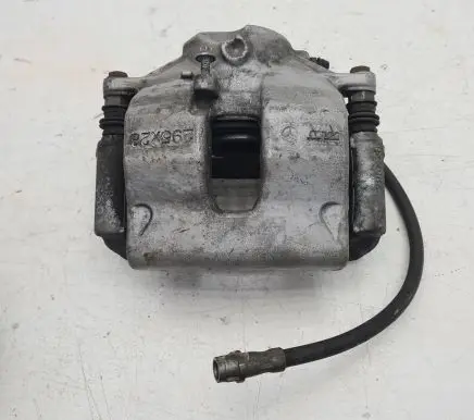 Mercedes-Benz E W211 Front brake caliper 20425
