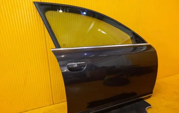 Audi A6 S6 C6 4F Front door