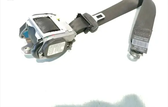 Audi A4 S4 B7 8E 8H Rear seatbelt 8H0857805