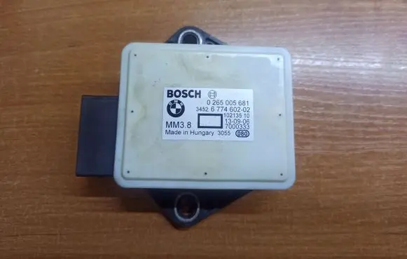 BMW 5 E60 E61 ESP (stability system) control unit 0265005681