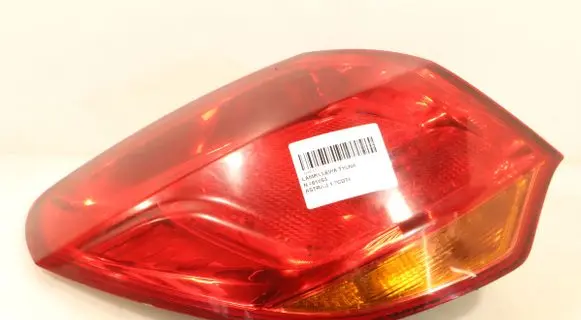 Opel Astra J Rear/tail lights E245027