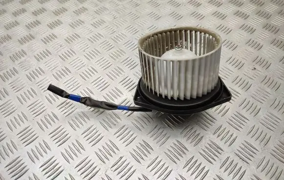 Suzuki Grand Vitara II Heater fan/blower CSA431D237