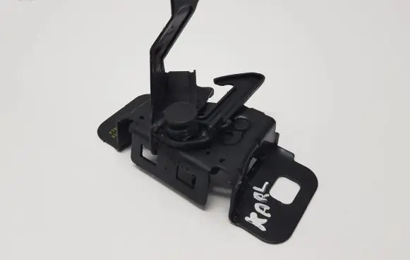 Opel Karl Engine bonnet/hood lock/catch