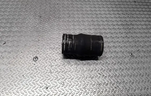 Peugeot 607 Engine coolant pipe/hose