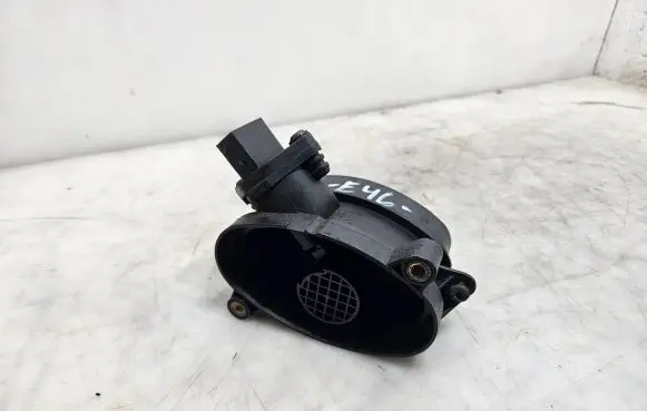BMW 3 E46 Mass air flow meter 77870760