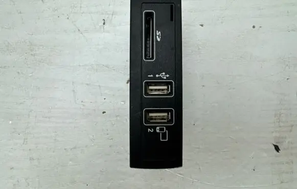 Mercedes-Benz S W222 USB control unit A2228203026 260917 81221