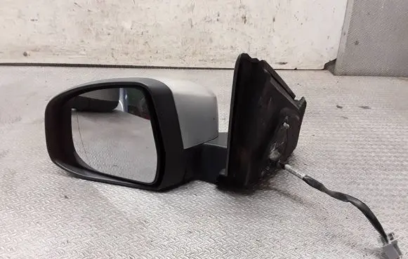 Ford Mondeo MK IV Front door electric wing mirror E9034384 E9024384