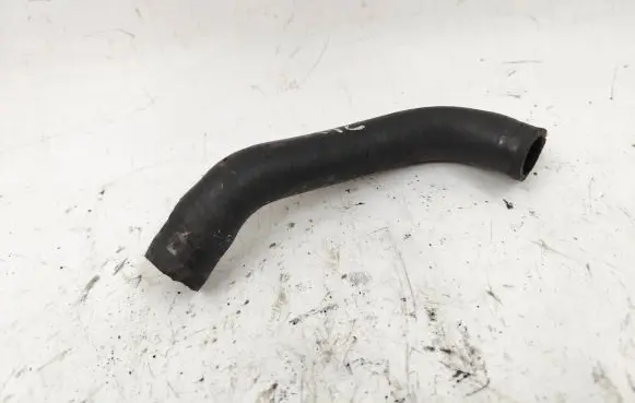 Audi A4 S4 B7 8E 8H Engine coolant pipe/hose 893819375A