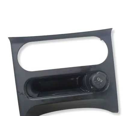 Nissan Qashqai+2 Other interior part 27570BR00A P10450A77500