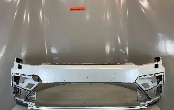Volkswagen Tiguan Front bumper 5NA807221B