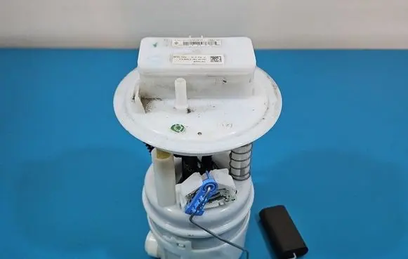 Renault Clio V In-tank fuel pump 172021618R IMPRK1571010