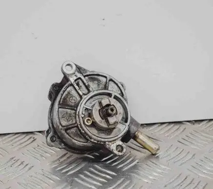 Vacuum pump