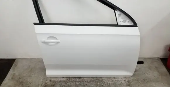 Skoda Rapid (NH) Front door 5AJ831312 5JH971121N
