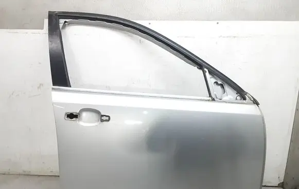 Cadillac BLS Front door