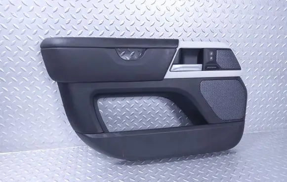 Land Rover Defender Front door card panel trim L8B2240A29AH8PVJ L8B2240A29AH