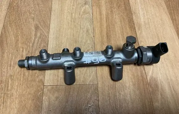 Volkswagen Touareg II Fuel main line pipe 059130090CN 240314