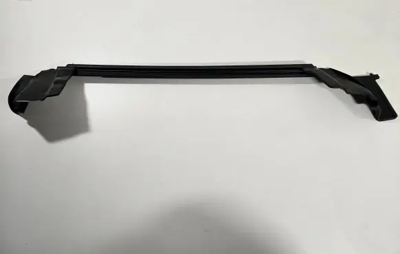 Tesla Model 3 Front door rubber seal 1090495-00-E