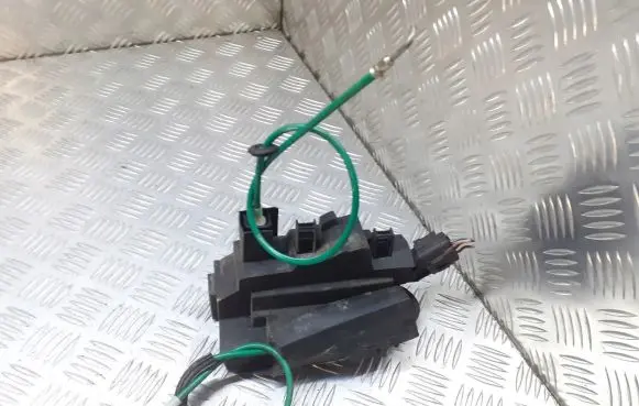 Fiat Idea Front door lock 51708420