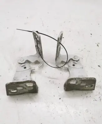 Nissan Primastar Engine bonnet/hood hinges 65677 1283713 312063