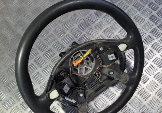 Opel Vectra B Steering wheel 90539568 1610662 905395681610662