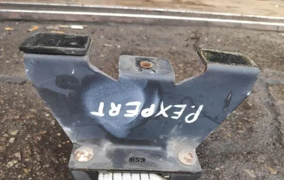 Peugeot Expert Roof trunk box 853