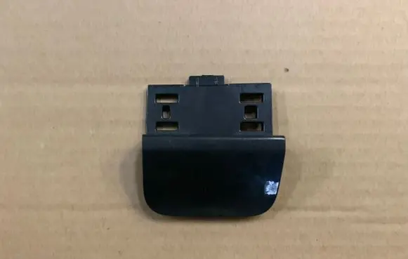 Rear bumper row hook cap/cover