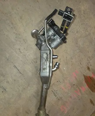 BMW 5 G30 G31 G38 EGR valve cooler 8576473 8576810