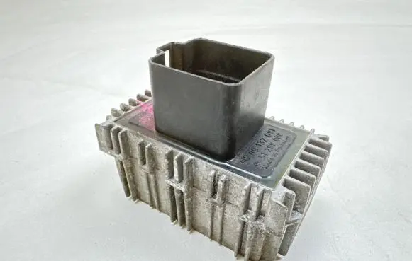 Opel Zafira A Glow plug pre-heat relay 09132691 51299008