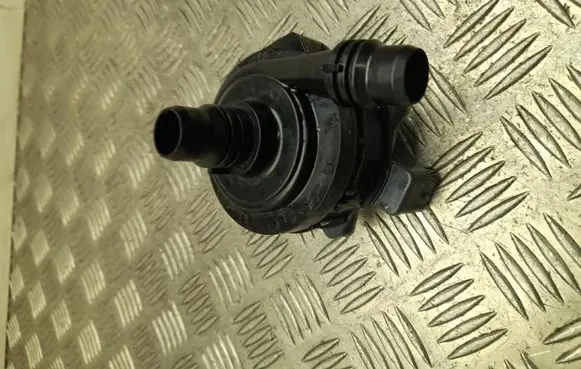 Opel Grandland X Webasto circulation pump for autonomous heater 9839261880